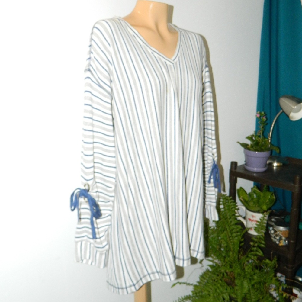 Bleu Bayou Striped Tunic Top Women XL Blue Grey Lace Up Back Tie Sleeve Cotton